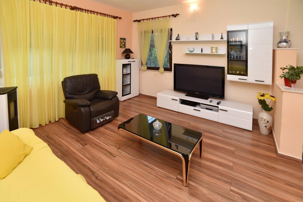 Apartment Enjoy You Split Exteriör bild